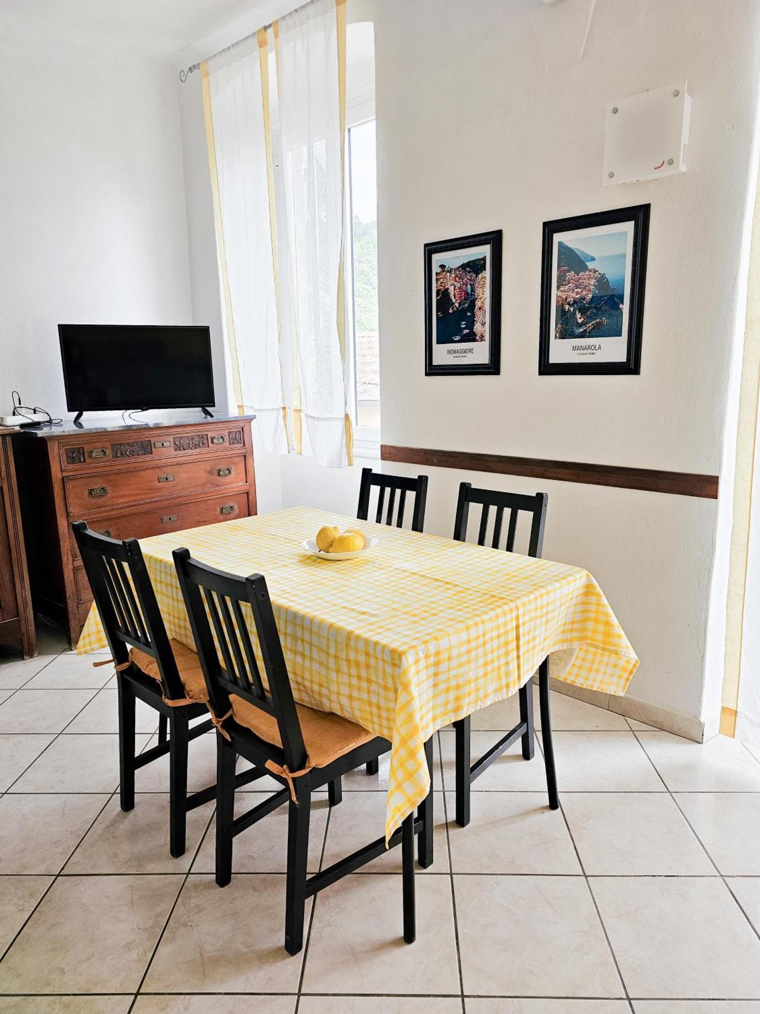 לה ספציה Narissara Apartment מראה חיצוני תמונה